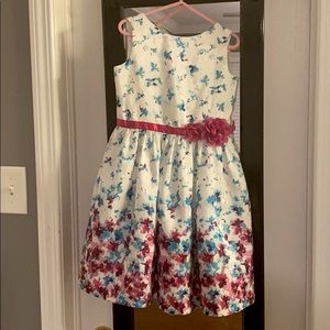 Girls dress